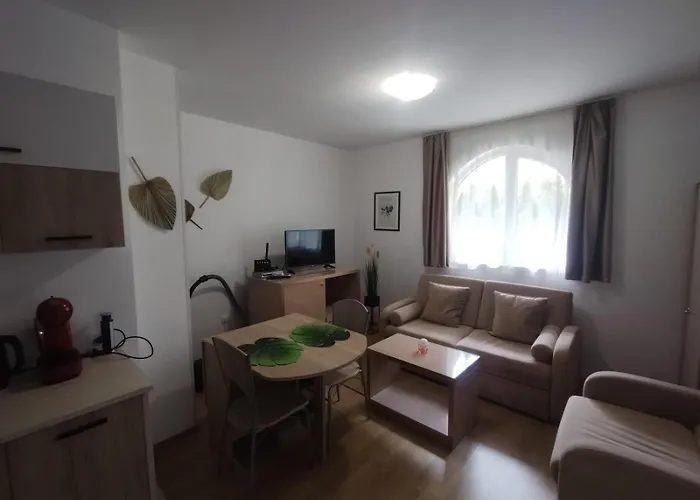 Messambria - Bastet Bs Apartman