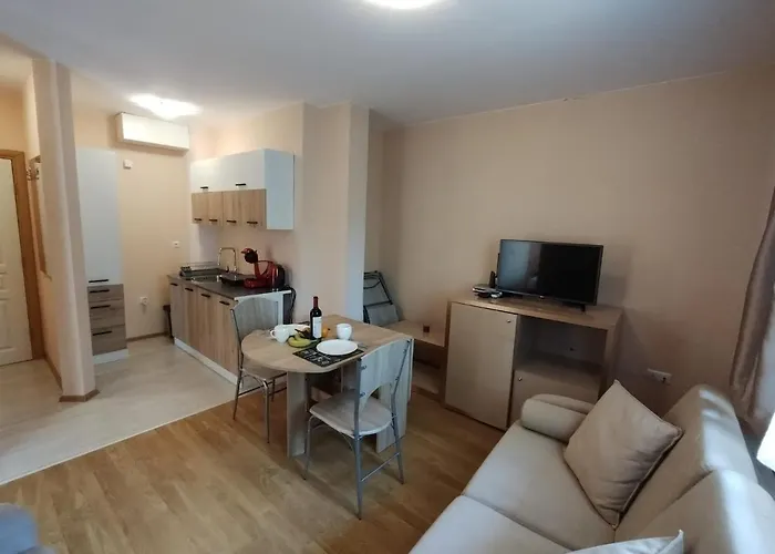 Messambria - Bastet Bs ساني بيتش