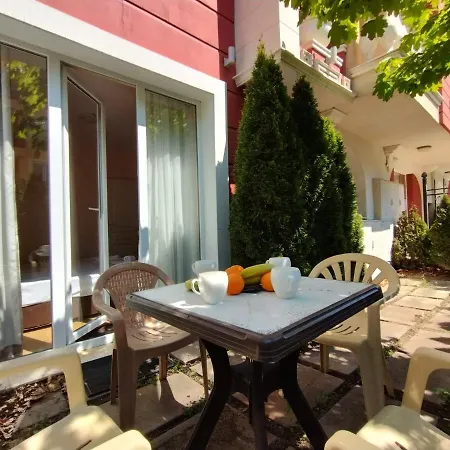 Messambria - Bastet Bs Appartement