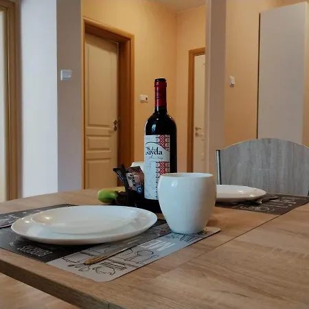 Messambria - Bastet Bs Apartament